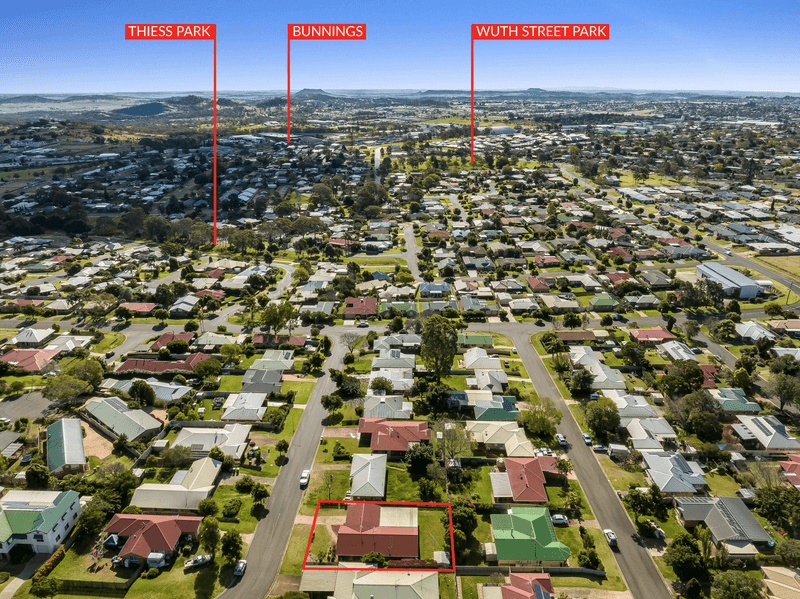 14 Dalzell Crescent, DARLING HEIGHTS, QLD 4350