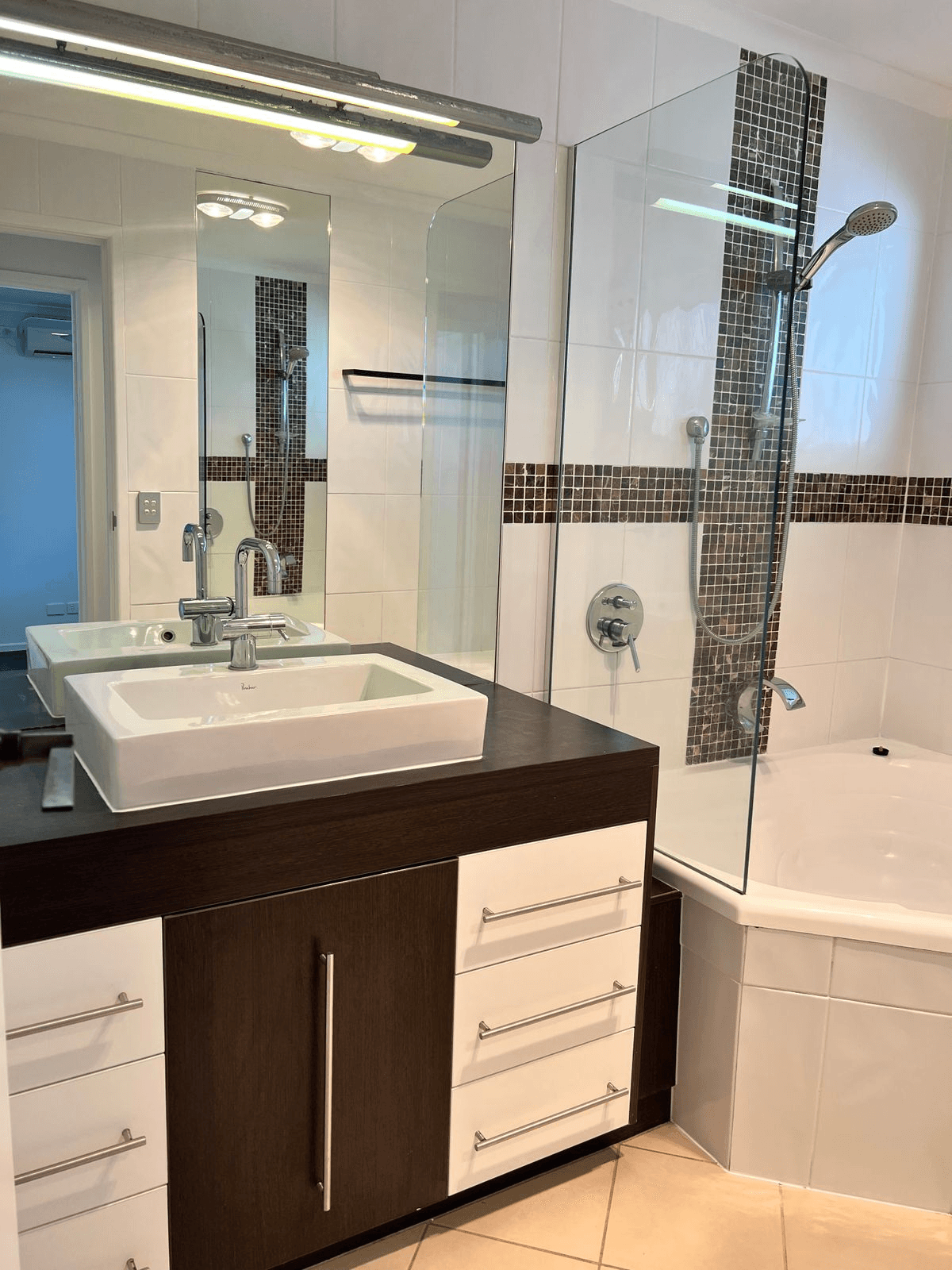22 Lisa Street, REDLAND BAY, QLD 4165