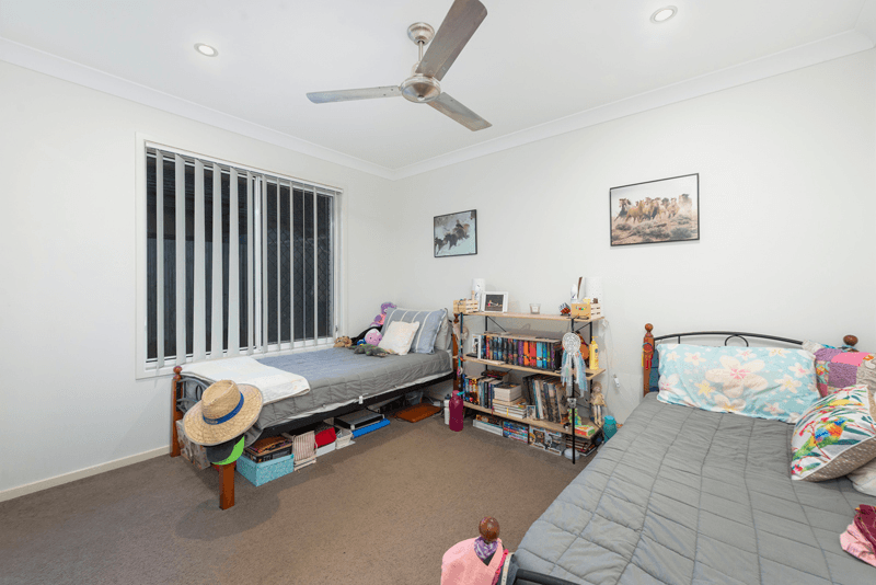 38 Yarrambat Rise, UPPER COOMERA, QLD 4209