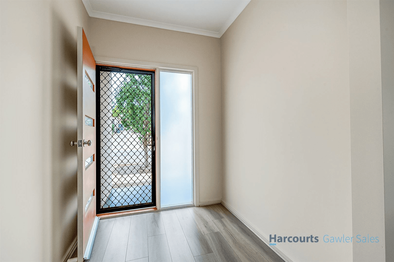 21 Finnis Street, Blakeview, SA 5114