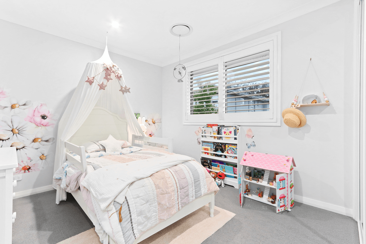 35 Barlow Boulevard (The Gables), BOX HILL, NSW 2765