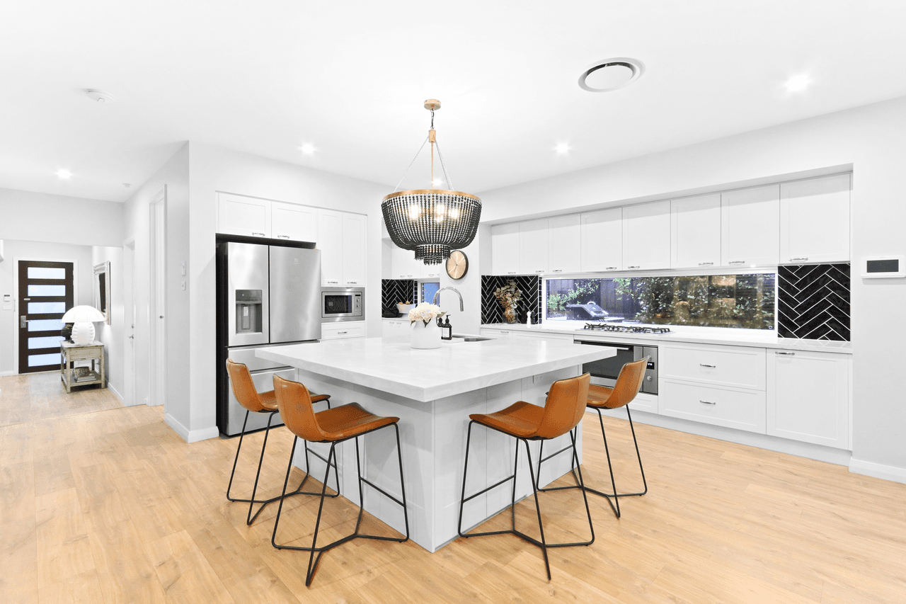 35 Barlow Boulevard (The Gables), BOX HILL, NSW 2765