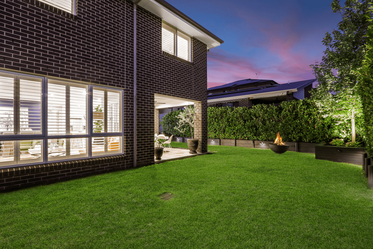 35 Barlow Boulevard (The Gables), BOX HILL, NSW 2765