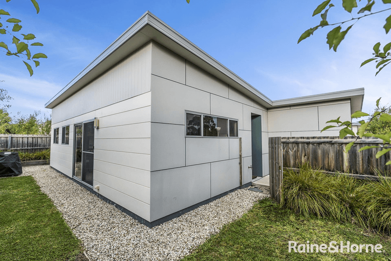 5/134 Burwood Drive, BLACKMANS BAY, TAS 7052