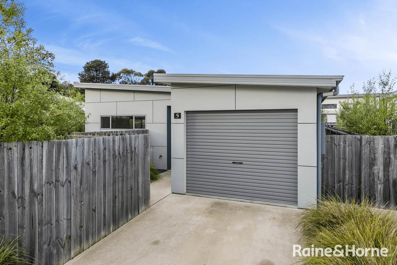 5/134 Burwood Drive, BLACKMANS BAY, TAS 7052