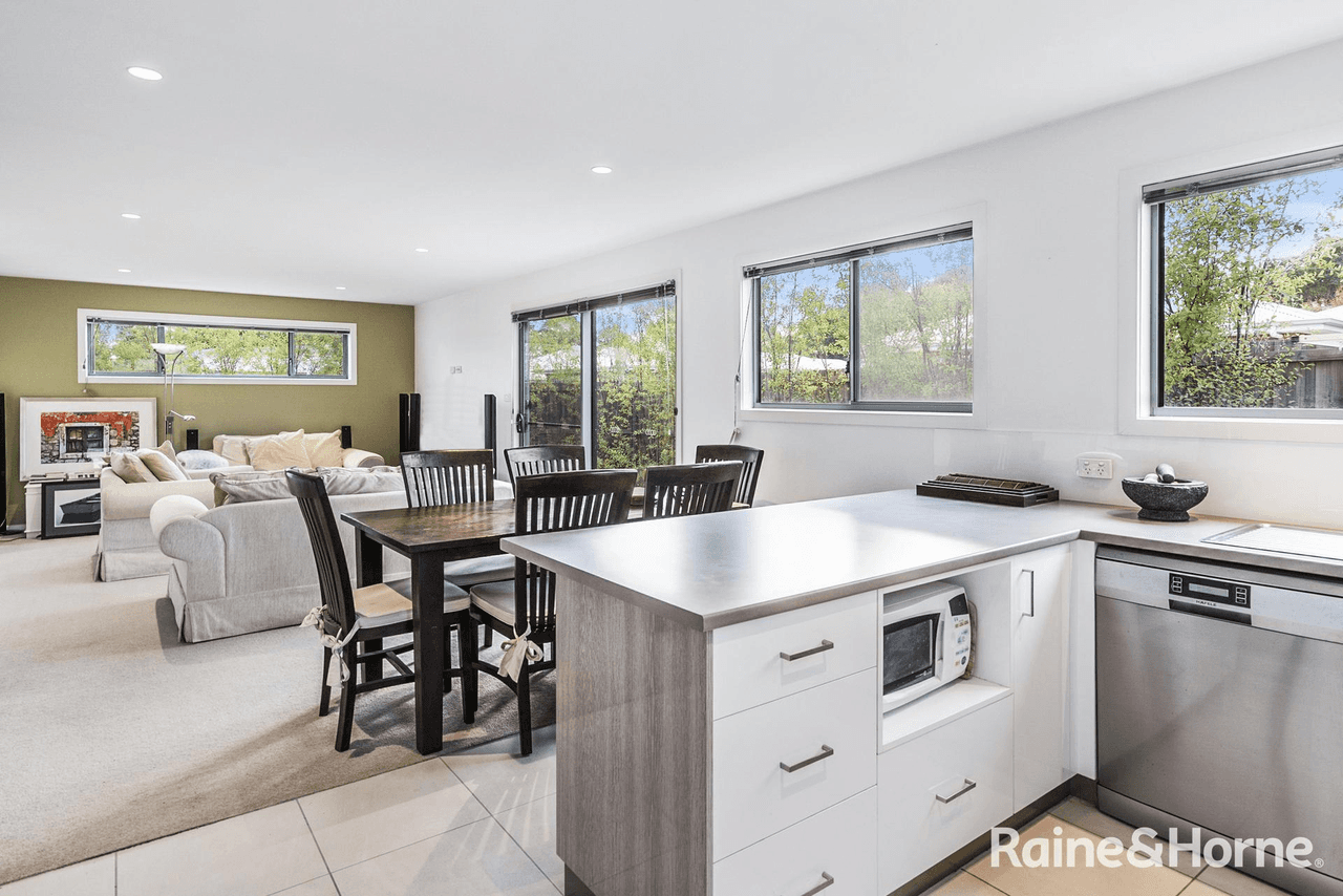 5/134 Burwood Drive, BLACKMANS BAY, TAS 7052