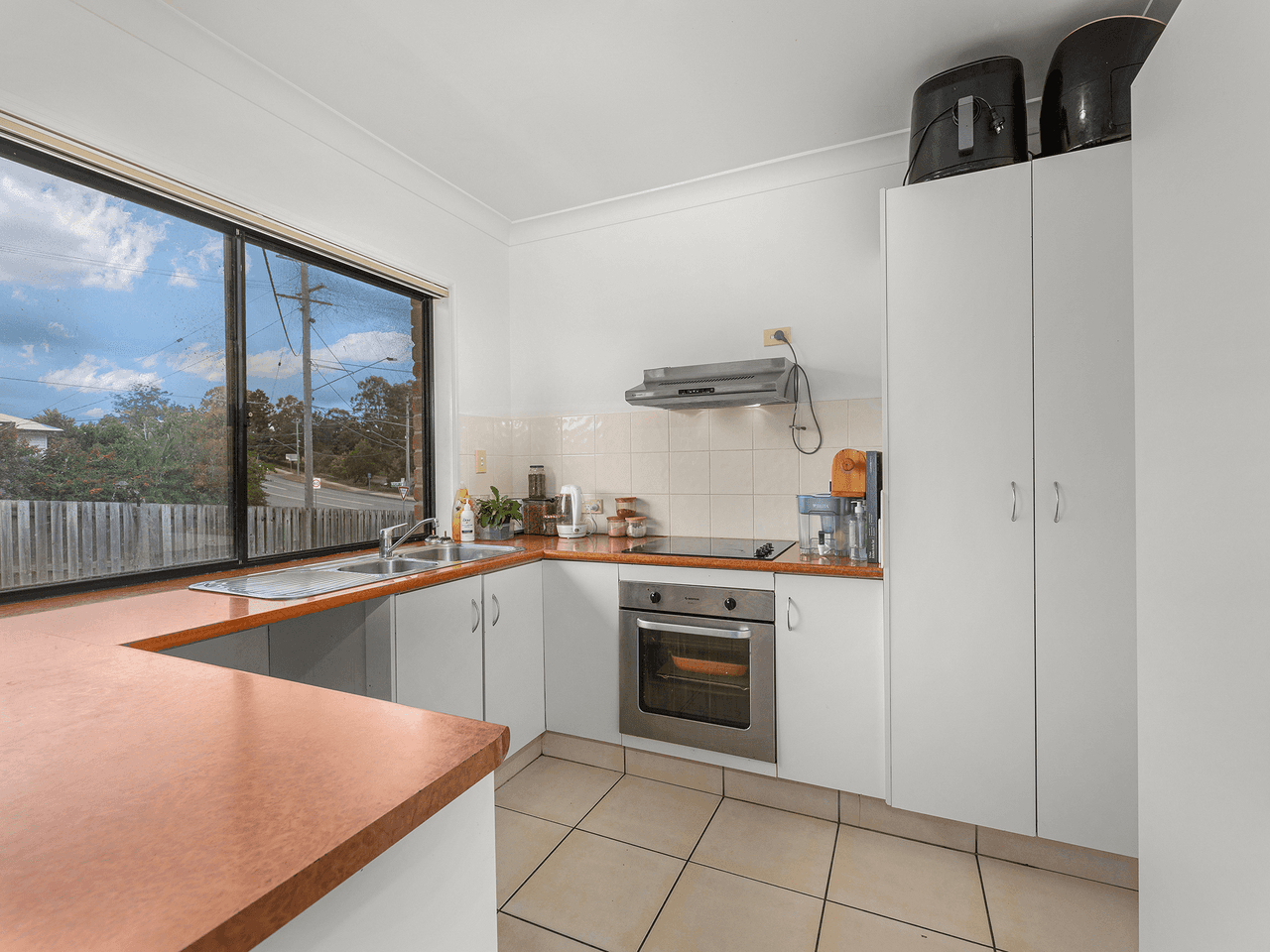 1/2 Balaclava Street, CHURCHILL, QLD 4305