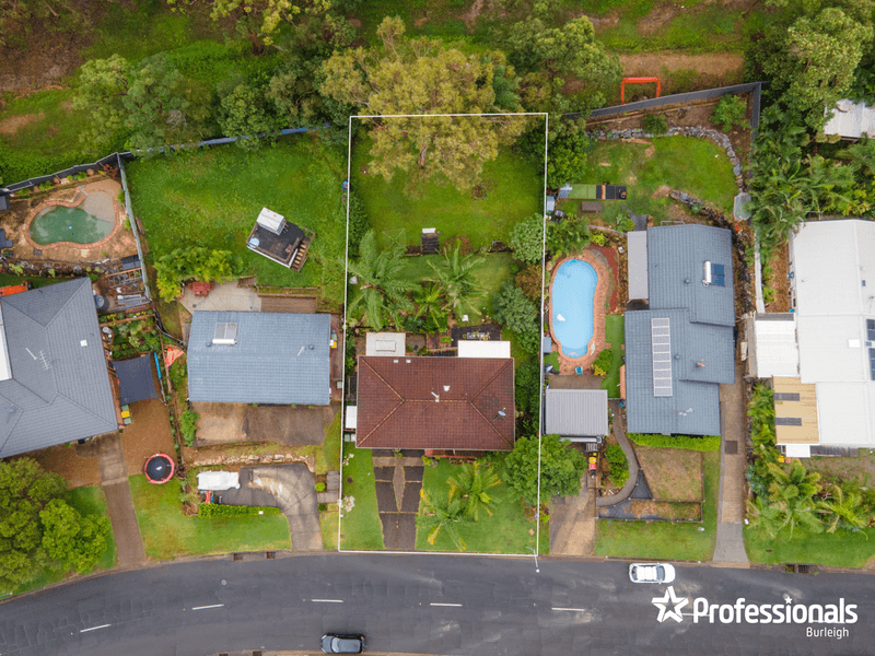 11 Barrine Drive, WORONGARY, QLD 4213