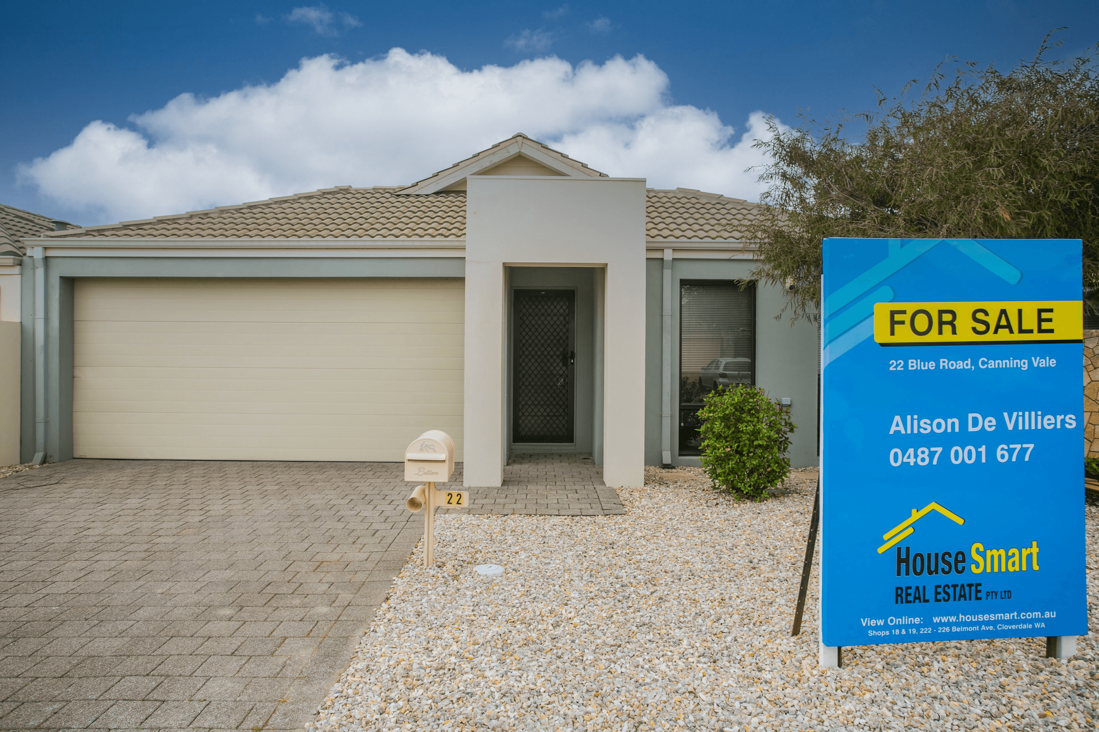 22 Blue Road, Canning Vale, WA 6155