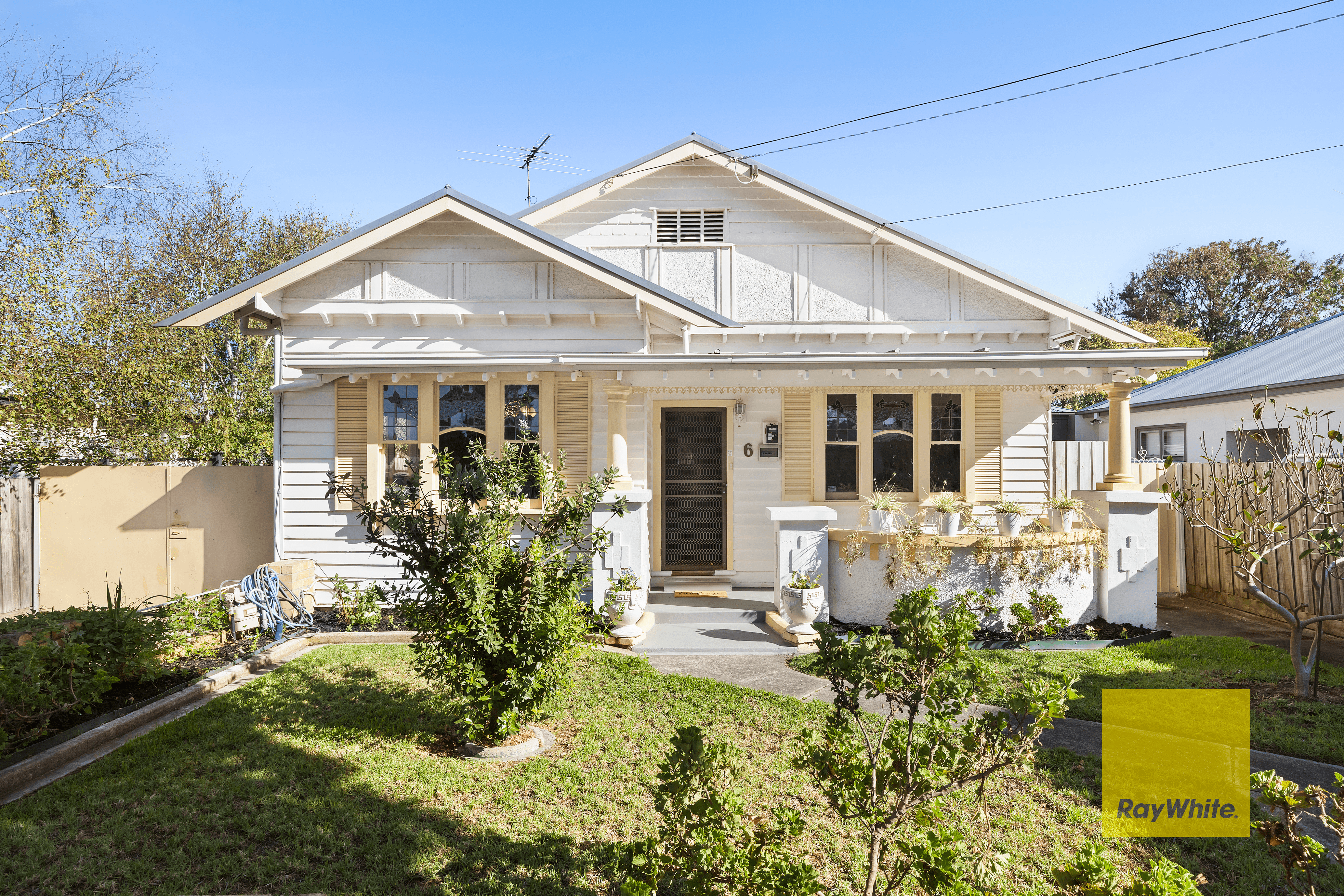 6 Cambridge Street, BELMONT, VIC 3216
