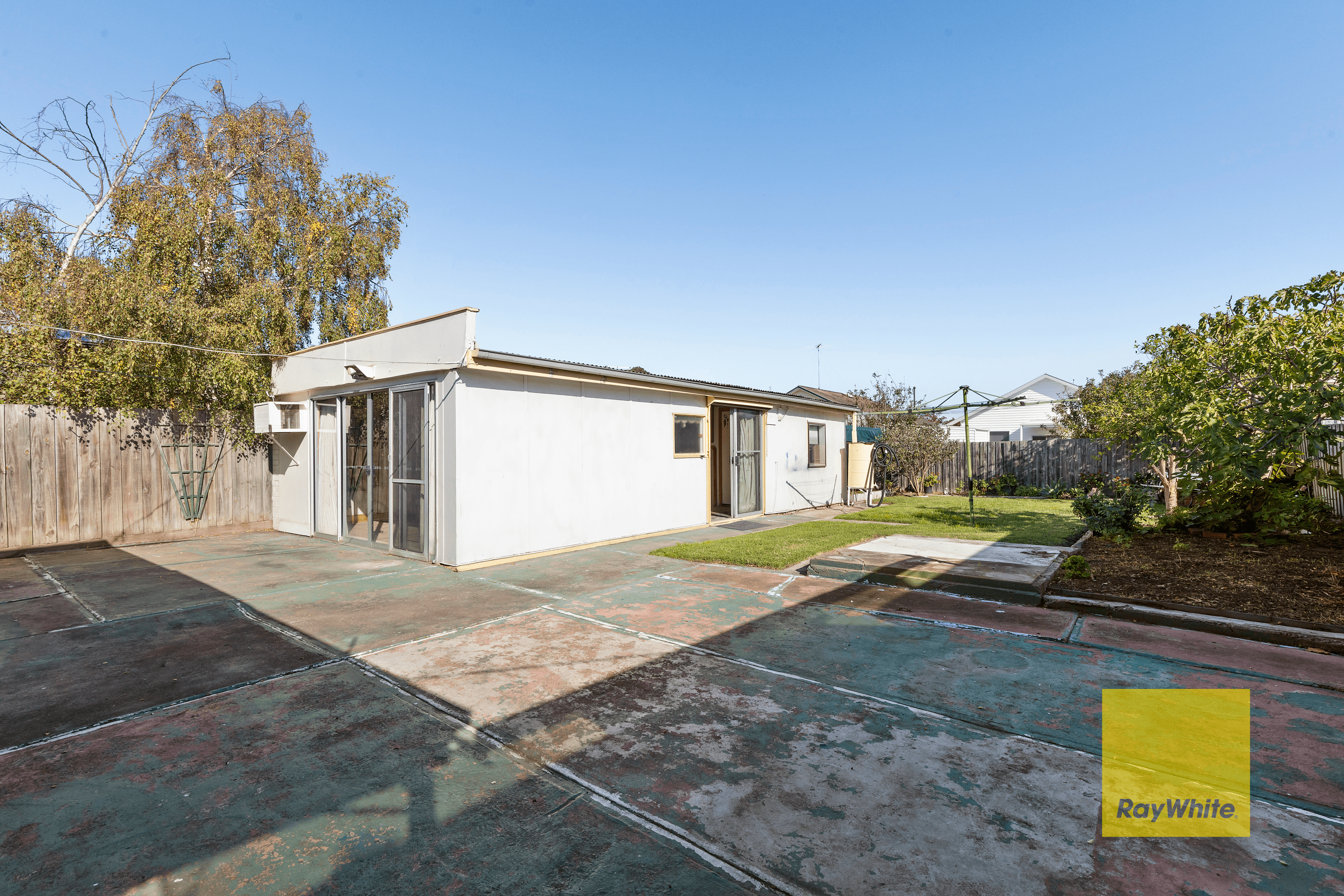6 Cambridge Street, BELMONT, VIC 3216