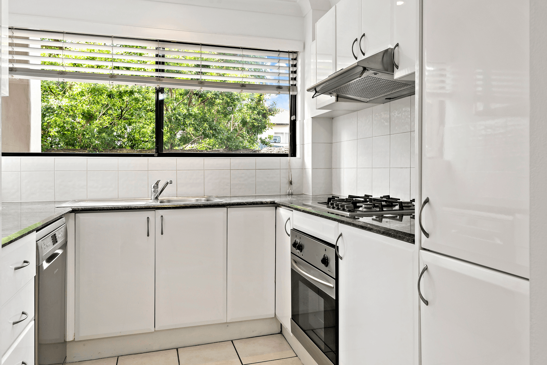 2/11 Quirk Road, Manly Vale, NSW 2093