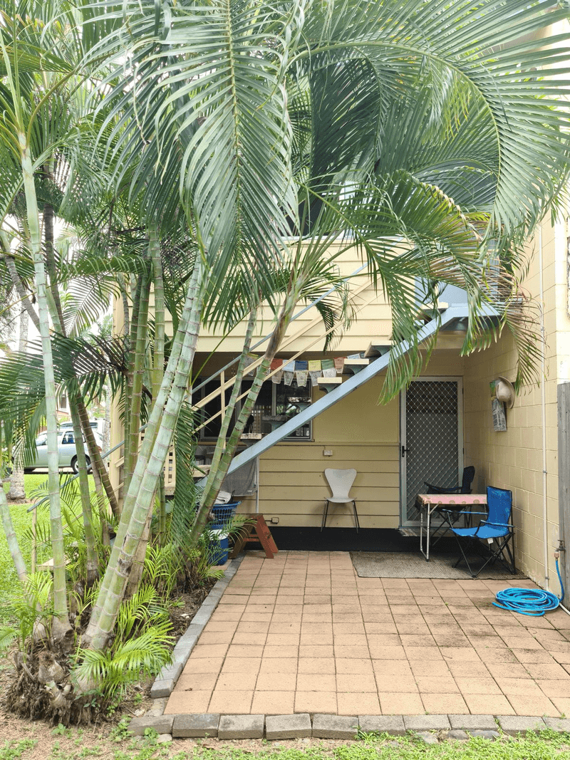 5/30-32 Mimosa Street, HOLLOWAYS BEACH, QLD 4878