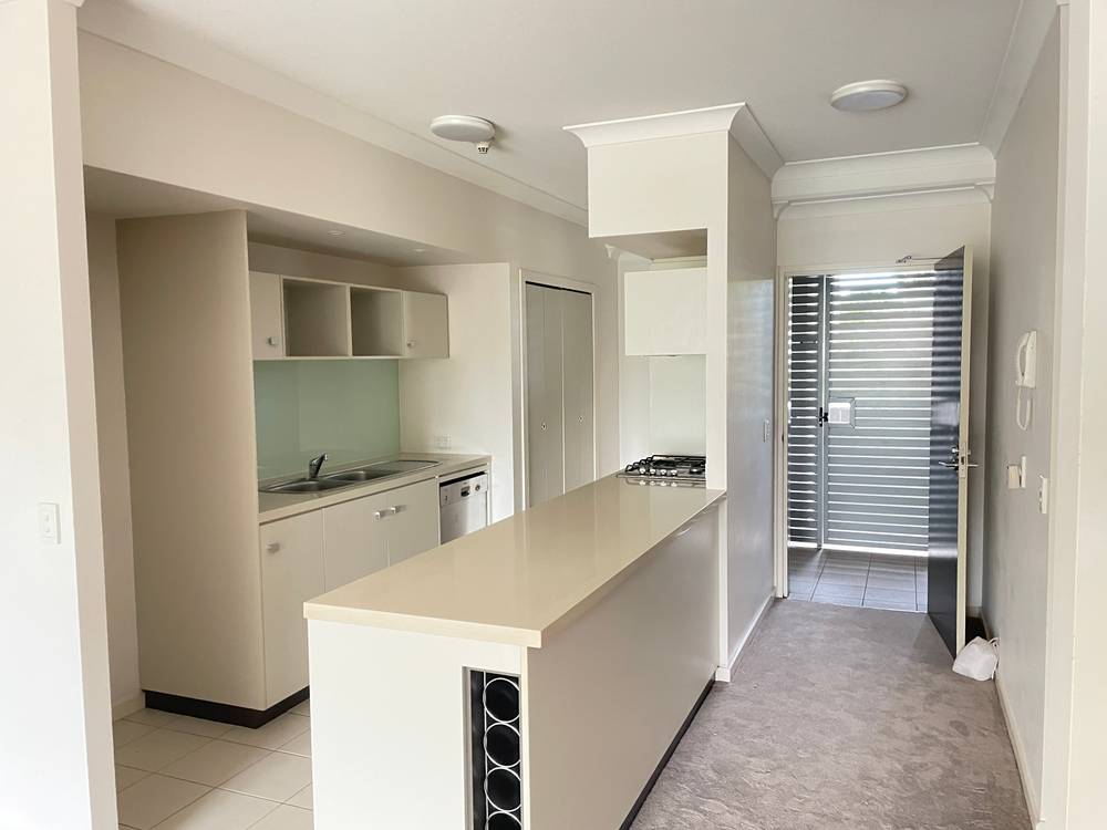 13/12 Belgrave Road, INDOOROOPILLY, QLD 4068