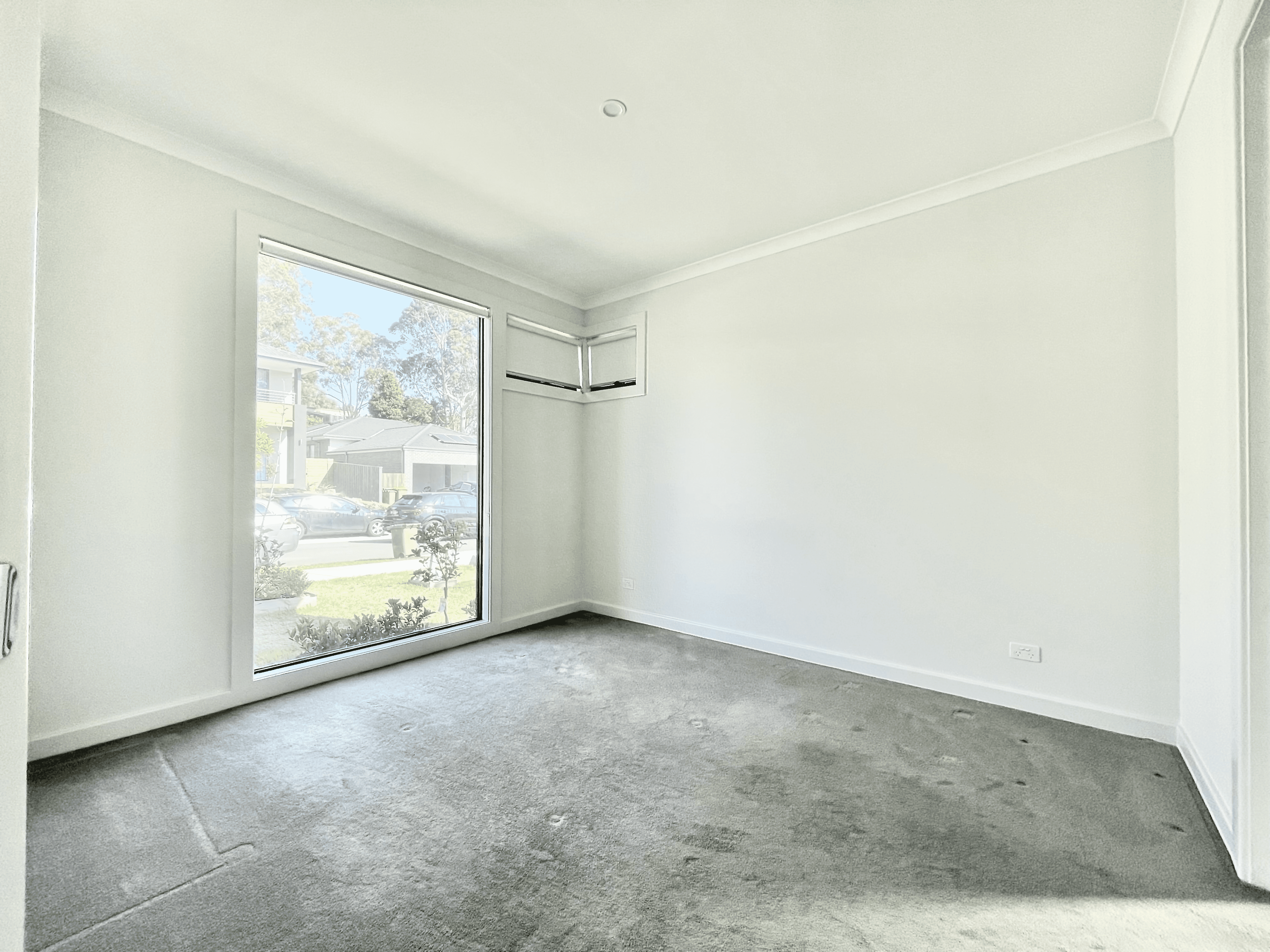 27 Camden Drive, CHIRNSIDE PARK, VIC 3116