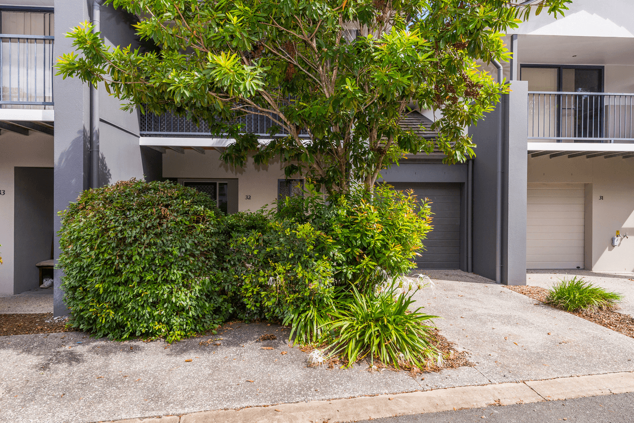 32/2 Jefferson Court, UPPER COOMERA, QLD 4209