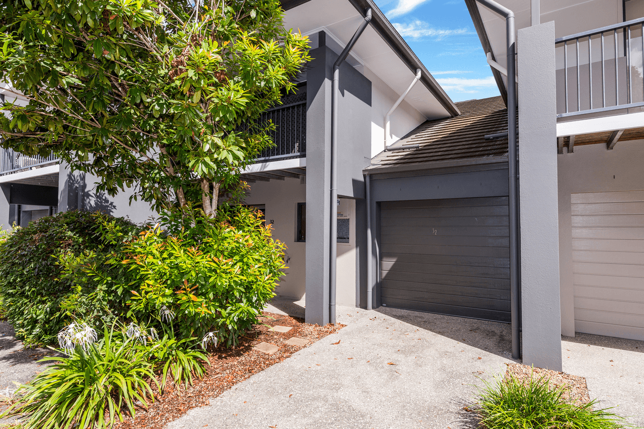 32/2 Jefferson Court, UPPER COOMERA, QLD 4209