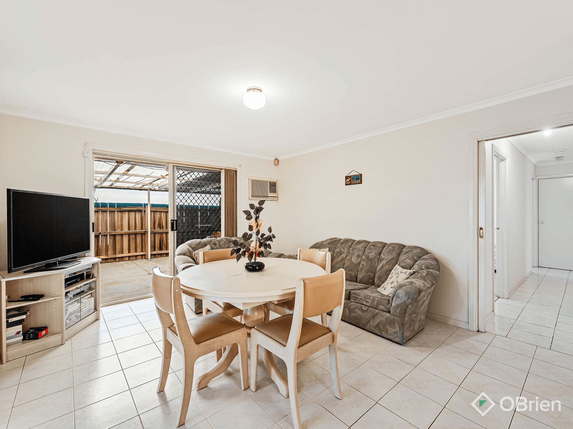 27 Bayliss Road, Deer Park, VIC 3023