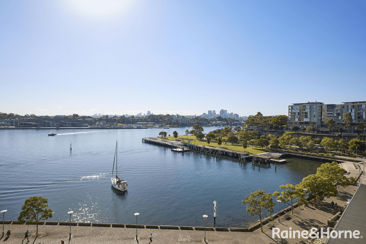 705/42 Refinery Drive, PYRMONT, NSW 2009