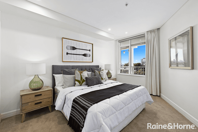 705/42 Refinery Drive, PYRMONT, NSW 2009