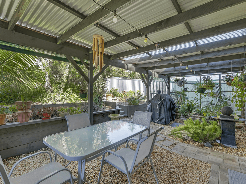 24 Woodlawn Drive, BUDGEWOI, NSW 2262