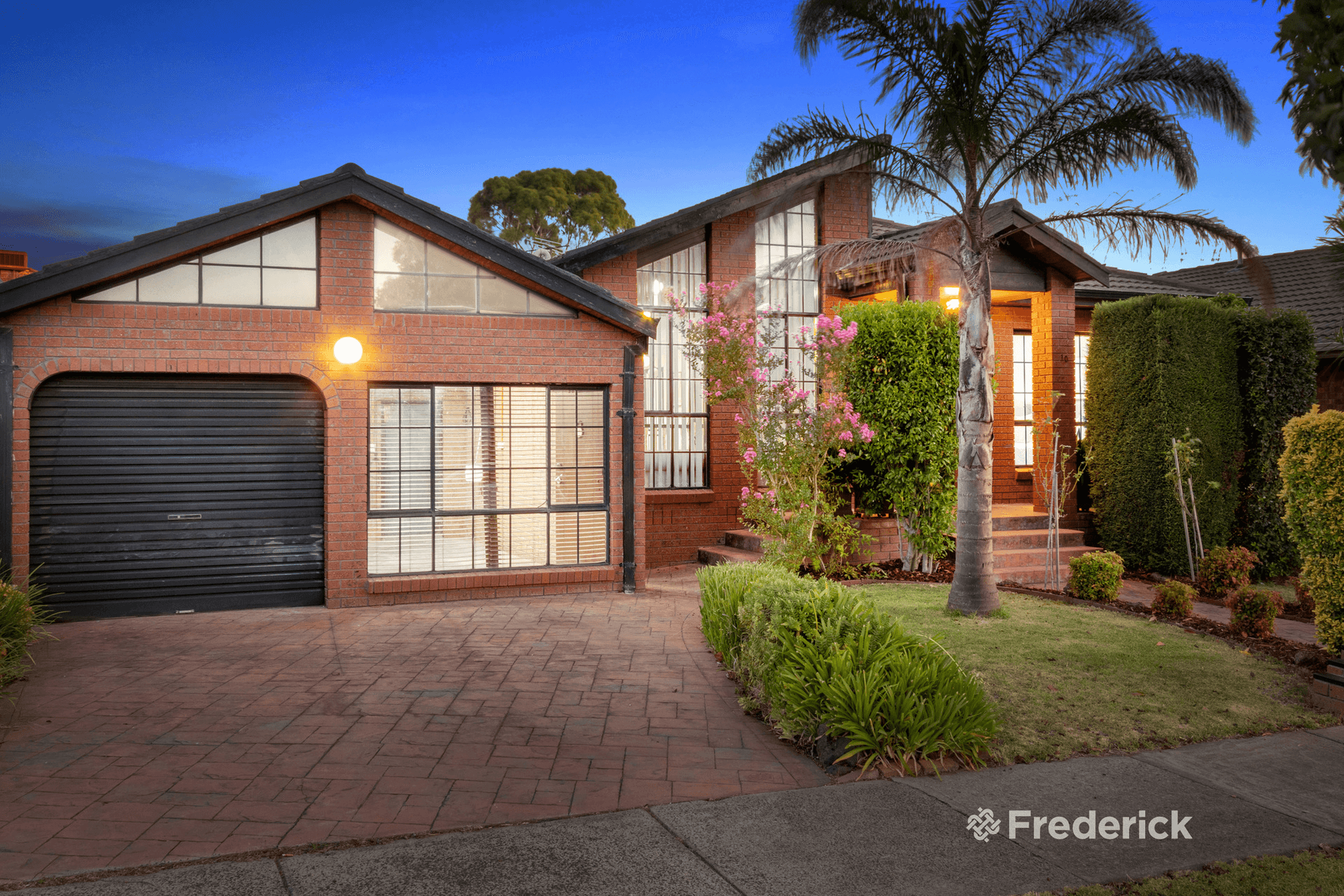 10 James Ruse Court, Mill Park, VIC 3082