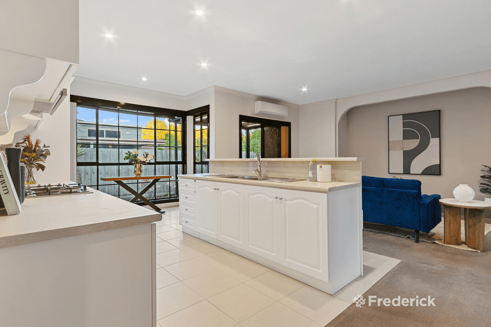 10 James Ruse Court, Mill Park, VIC 3082