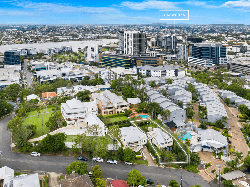 11 Boyd Street, BOWEN HILLS, QLD 4006