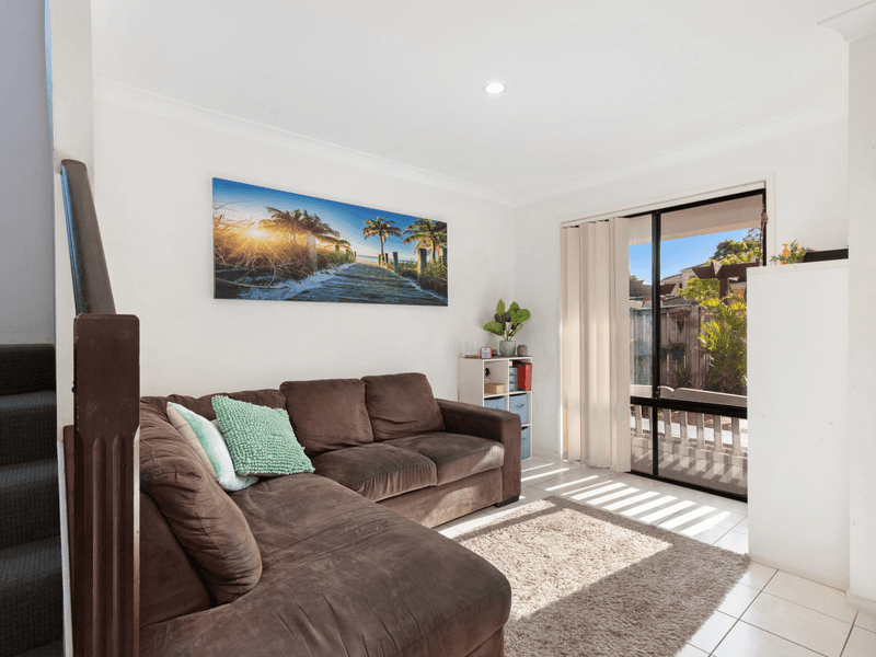 54/302 CHRISTINE AVENUE, VARSITY LAKES, QLD 4227