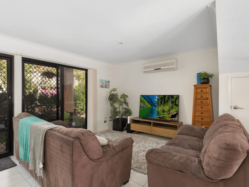 54/302 CHRISTINE AVENUE, VARSITY LAKES, QLD 4227