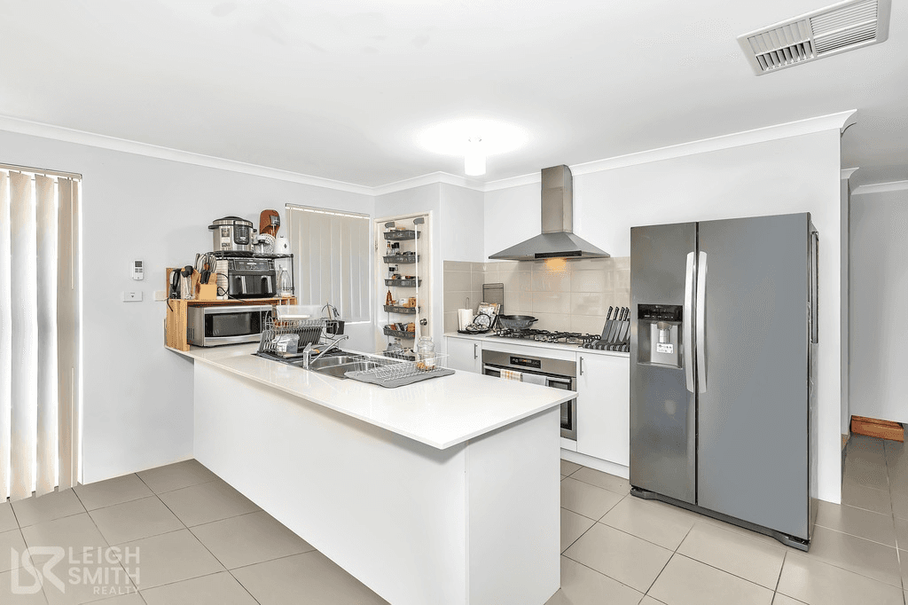 50 Barron Turn, South Yunderup, WA 6208