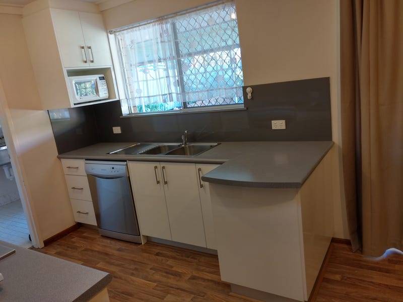 76 wyeree road, MANDURAH, WA 6210