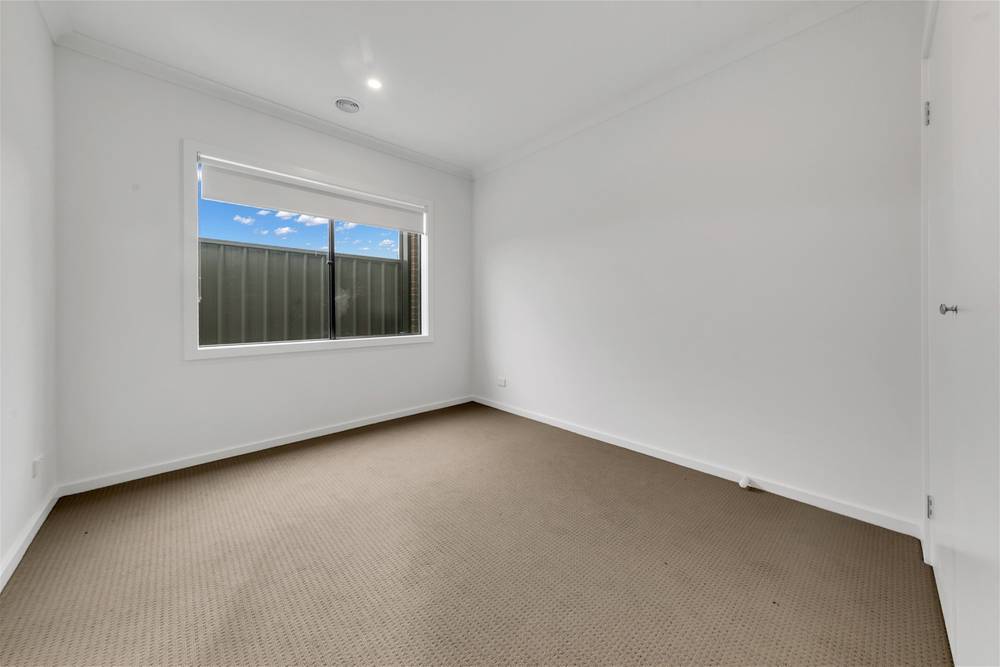 9 Opus Street, COBBLEBANK, VIC 3338