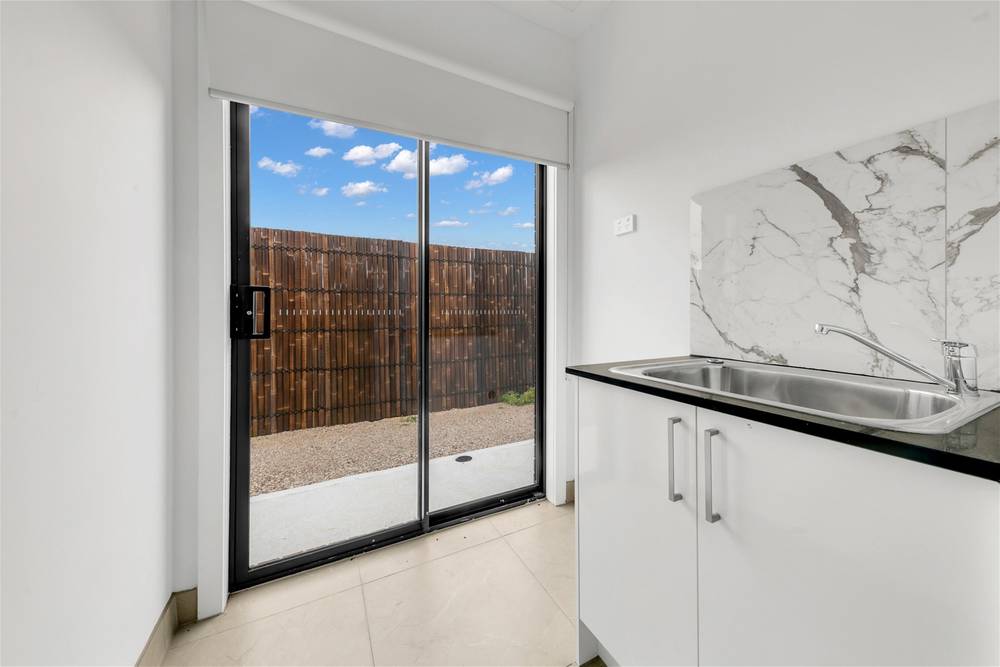 9 Opus Street, COBBLEBANK, VIC 3338