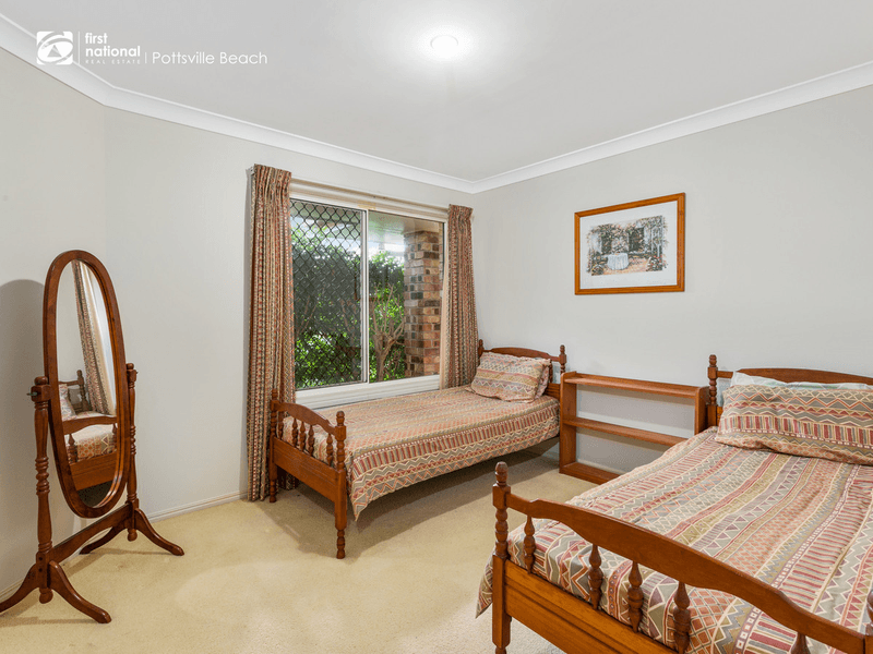 17 Taylor Drive, Pottsville, NSW 2489