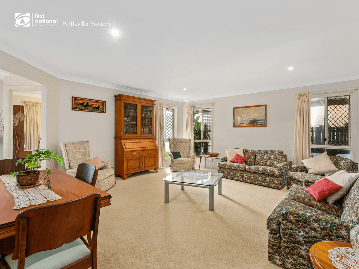 17 Taylor Drive, Pottsville, NSW 2489