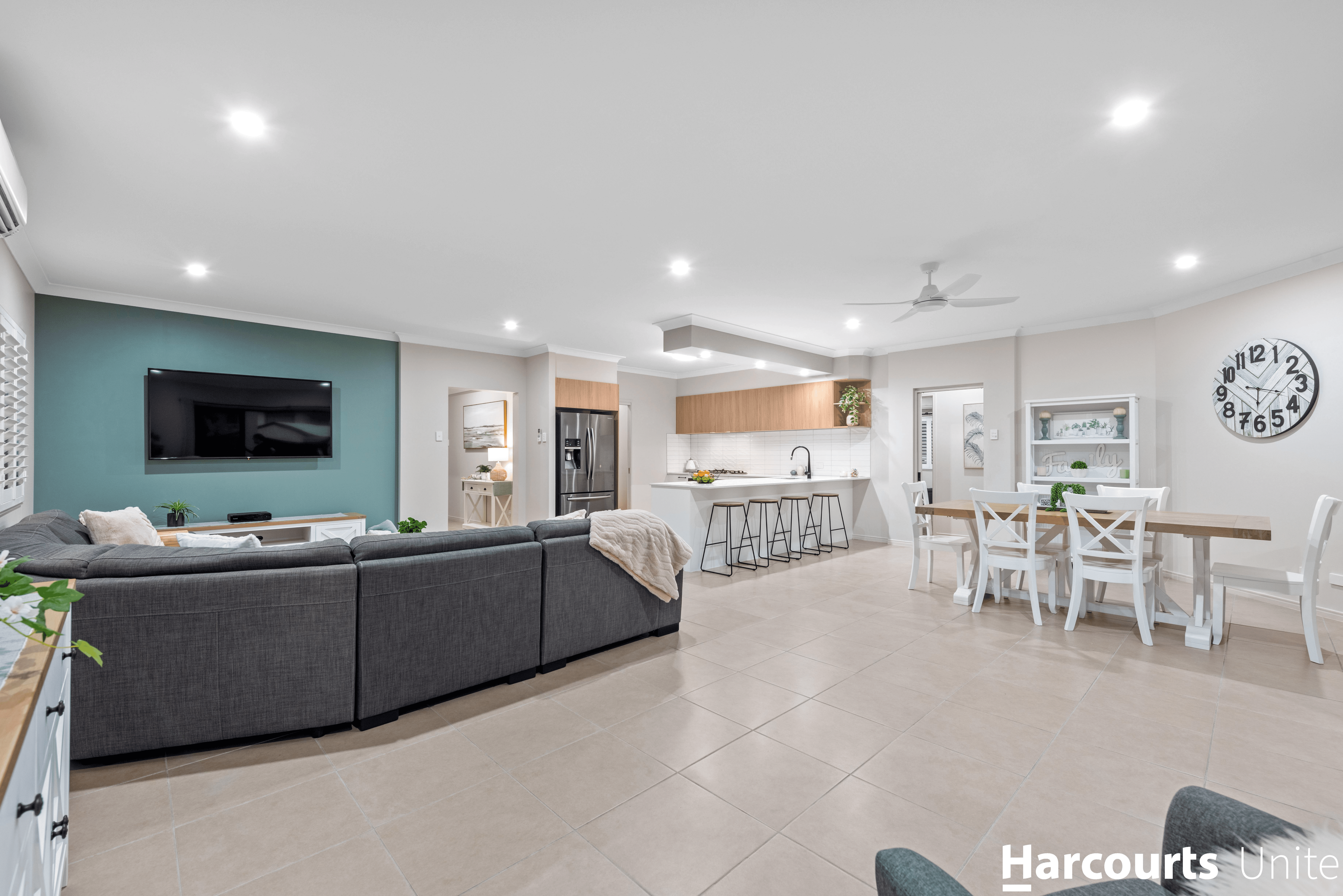 15 Coronata Crescent, NARANGBA, QLD 4504