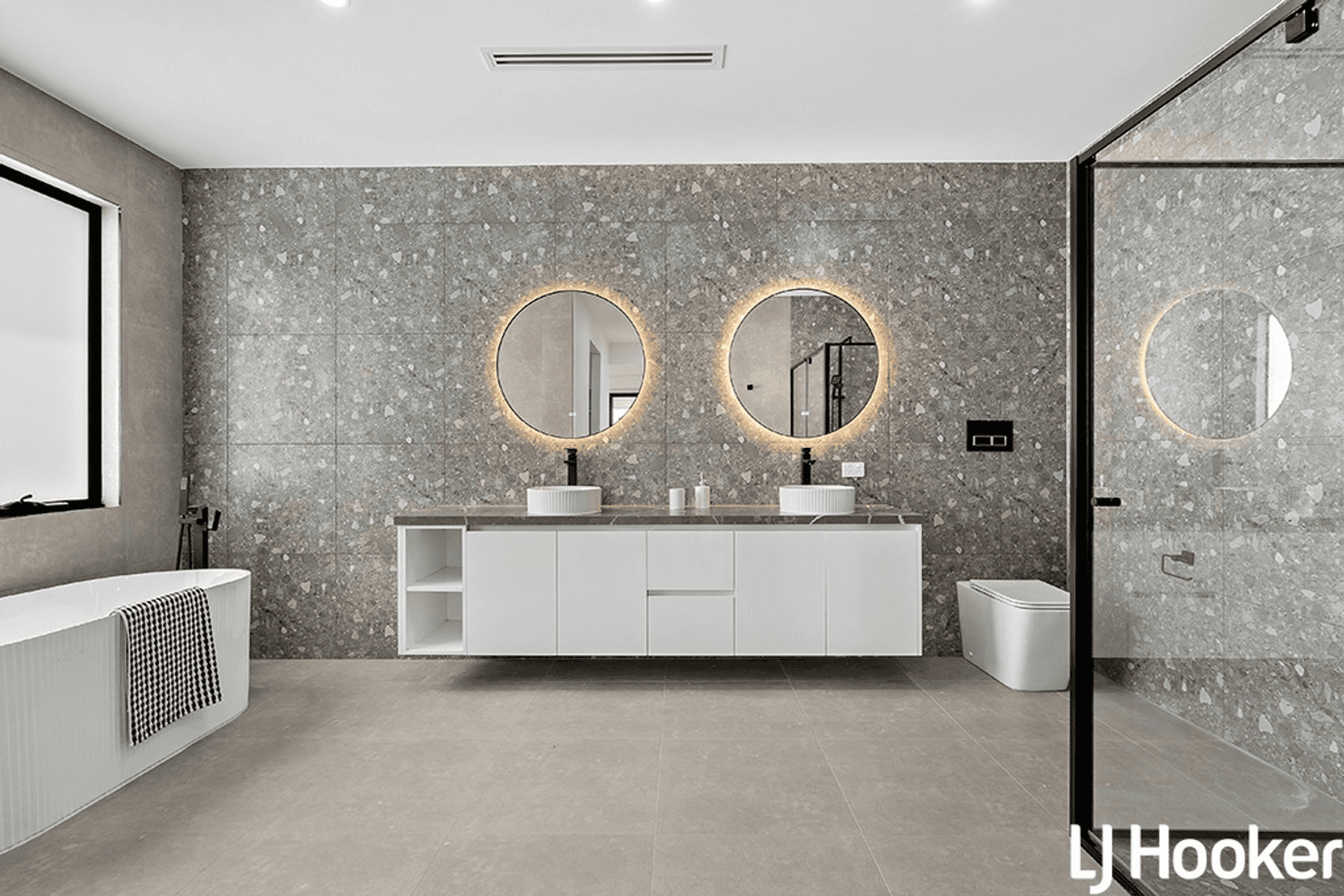 1 Selene Way, GREENVALE, VIC 3059