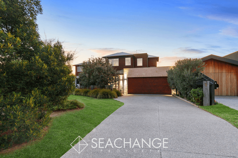 1 Pender Avenue, MORNINGTON, VIC 3931