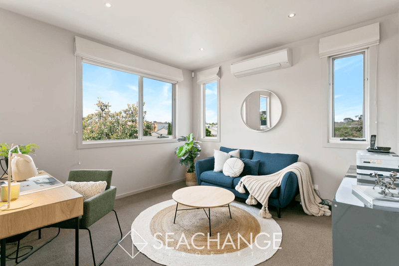 1 Pender Avenue, MORNINGTON, VIC 3931