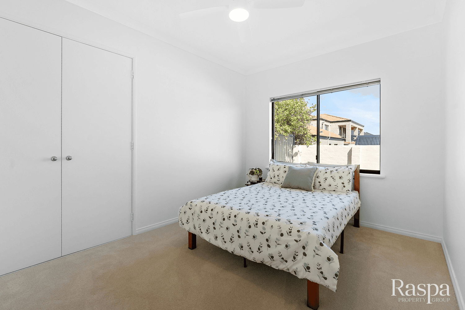 16 Buchanan Rise, Coogee, WA 6166