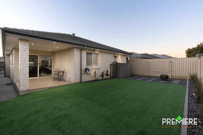 10 Richards Loop, Oran Park, NSW 2570