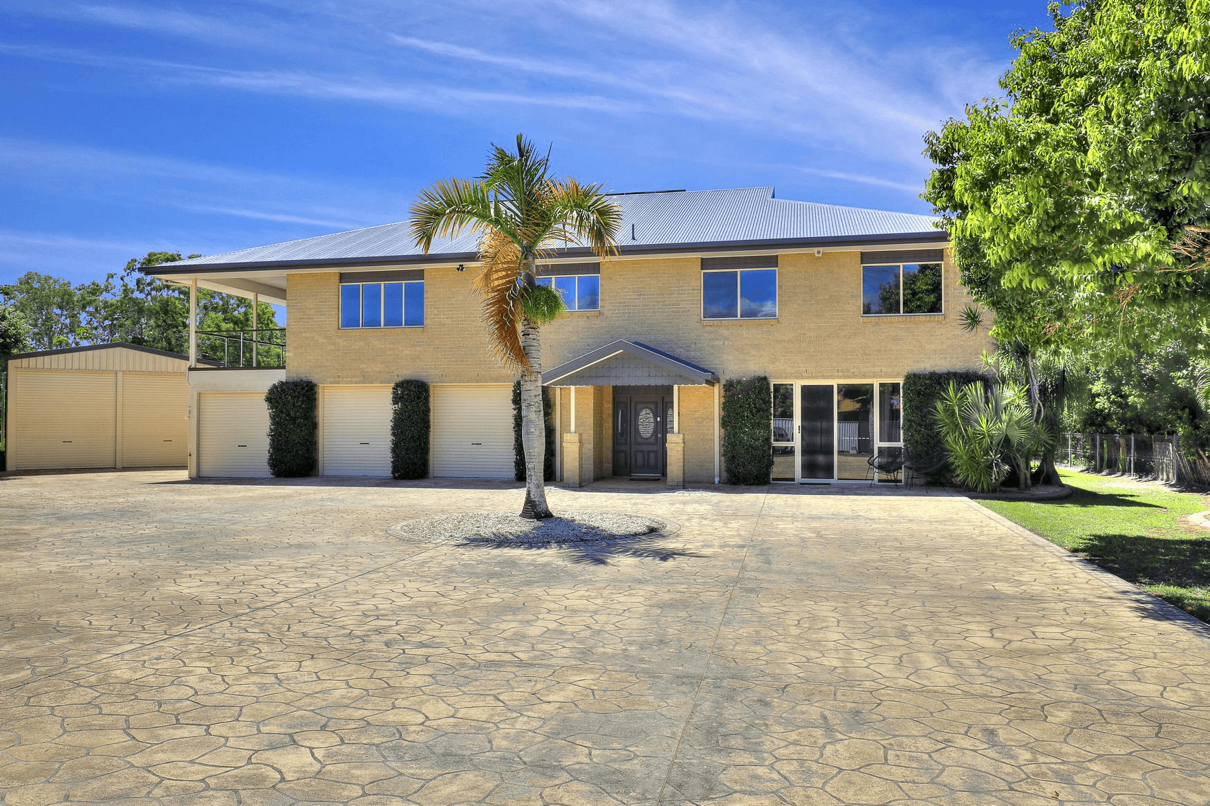 30 Pandanus Drive, DUNDOWRAN BEACH, QLD 4655