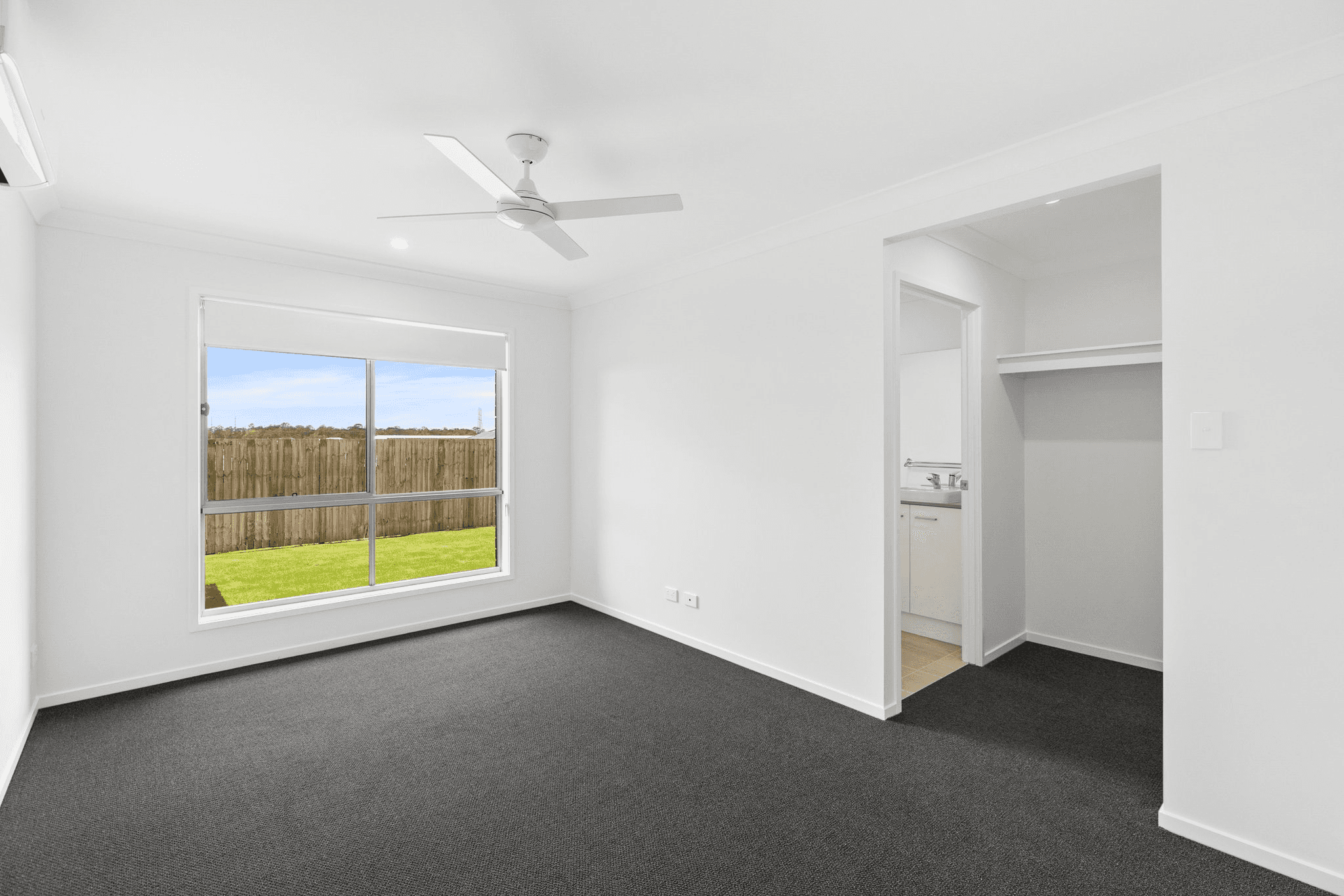 47 Juniper Drive, GREENBANK, QLD 4124