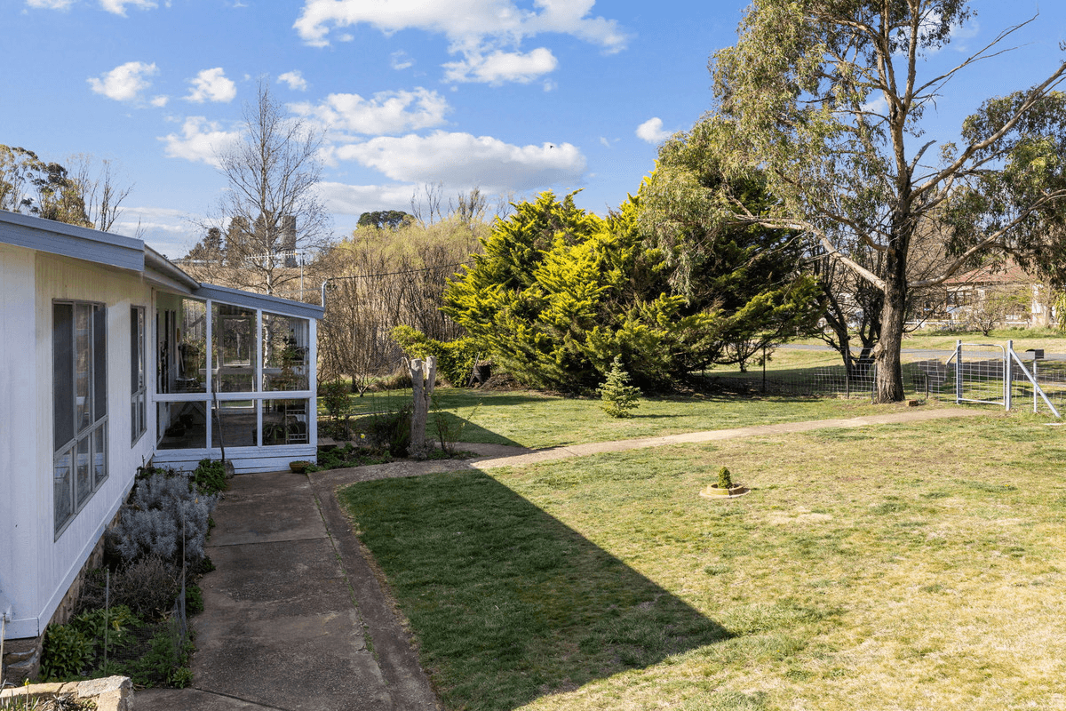 30 Wolfe Street, Nimmitabel, NSW 2631