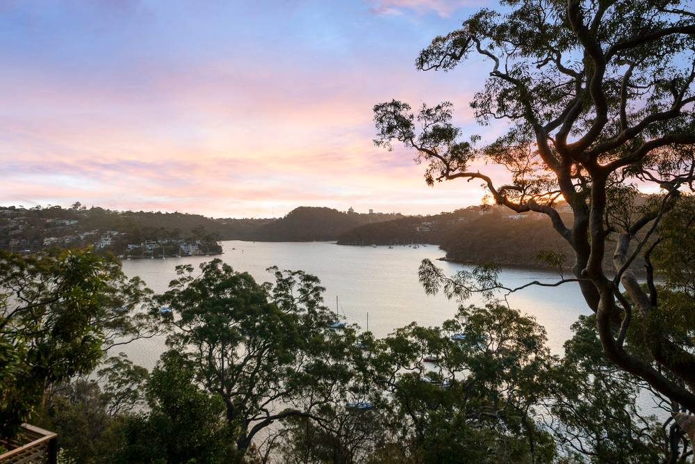 1 Clavering Road, Seaforth, NSW 2092