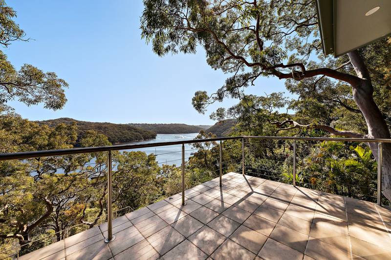 1 Clavering Road, Seaforth, NSW 2092