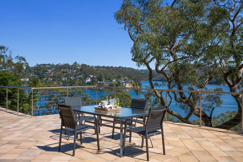 1 Clavering Road, Seaforth, NSW 2092