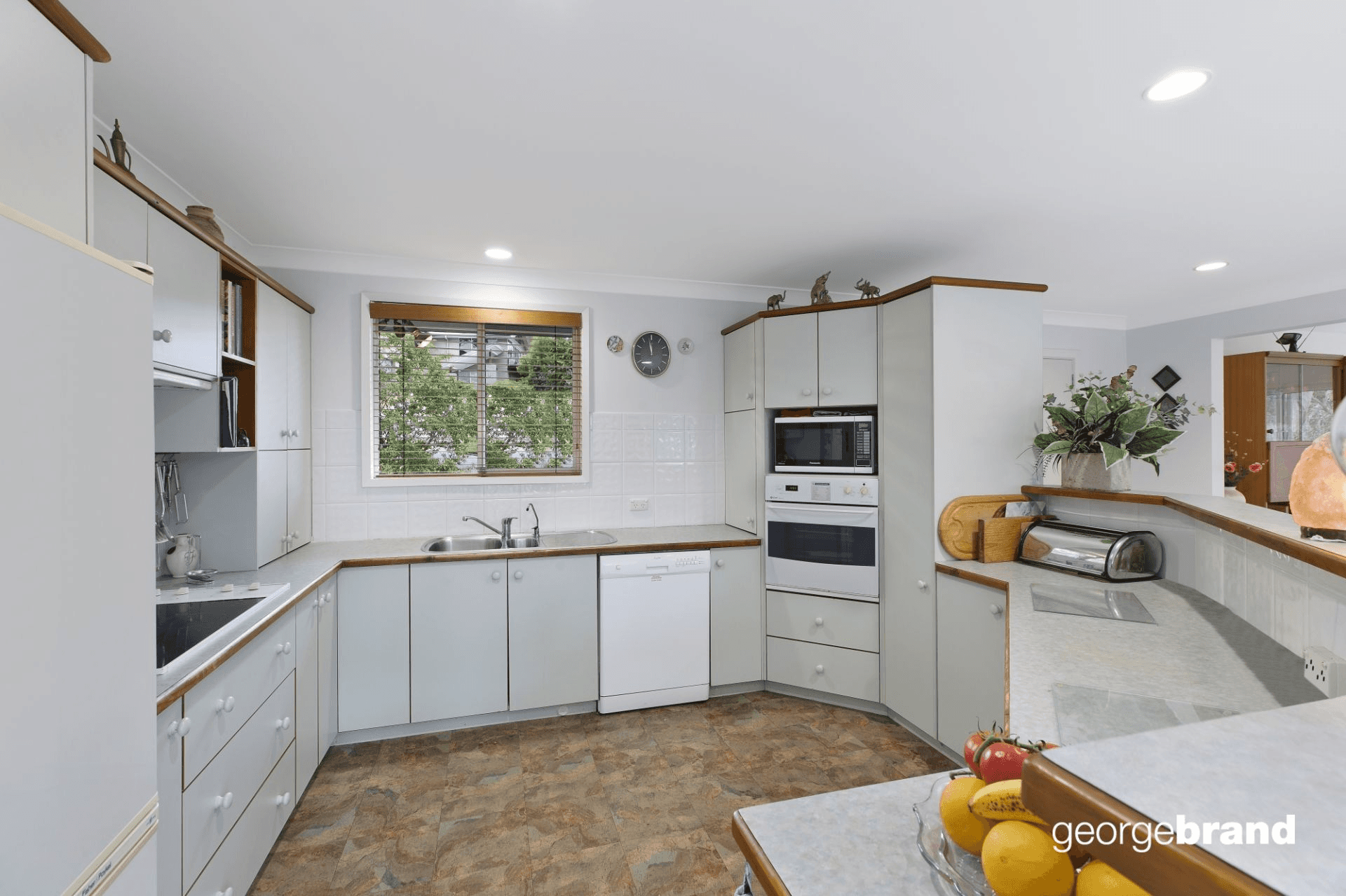 18 Chapman Crescent, Avoca Beach, NSW 2251