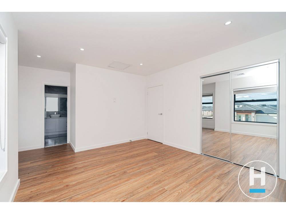 56 Brossard Road, MICKLEHAM, VIC 3064